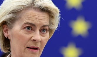 Debatte der EU-Spitzenkandidaten: Von der Leyen stellt sich Herausforderern
